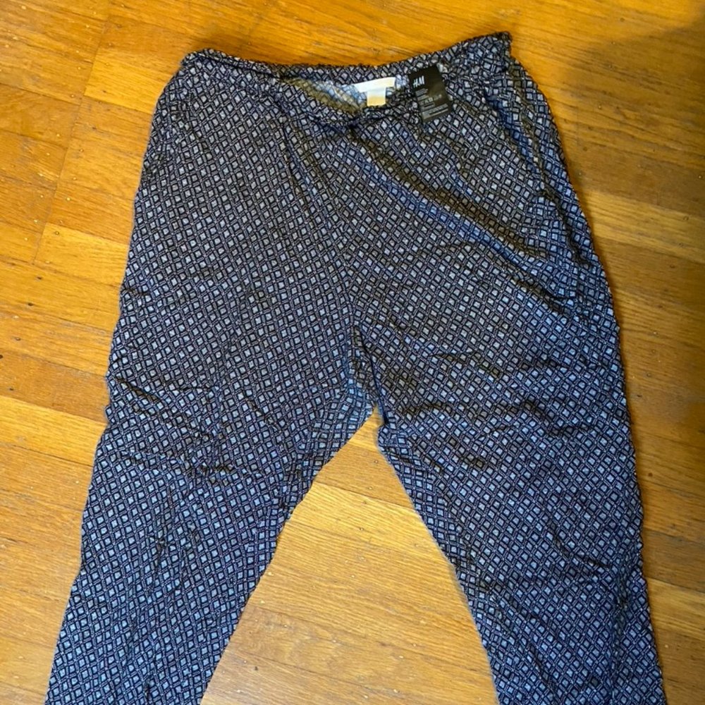 H&M  Lightweight Trouser